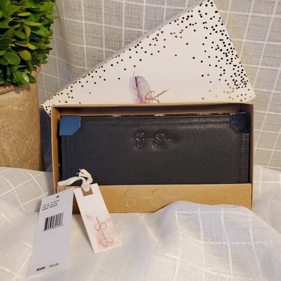 Jessica SimpsonFrankie 2 Tone Corner Wallet - Picture 1 of 8